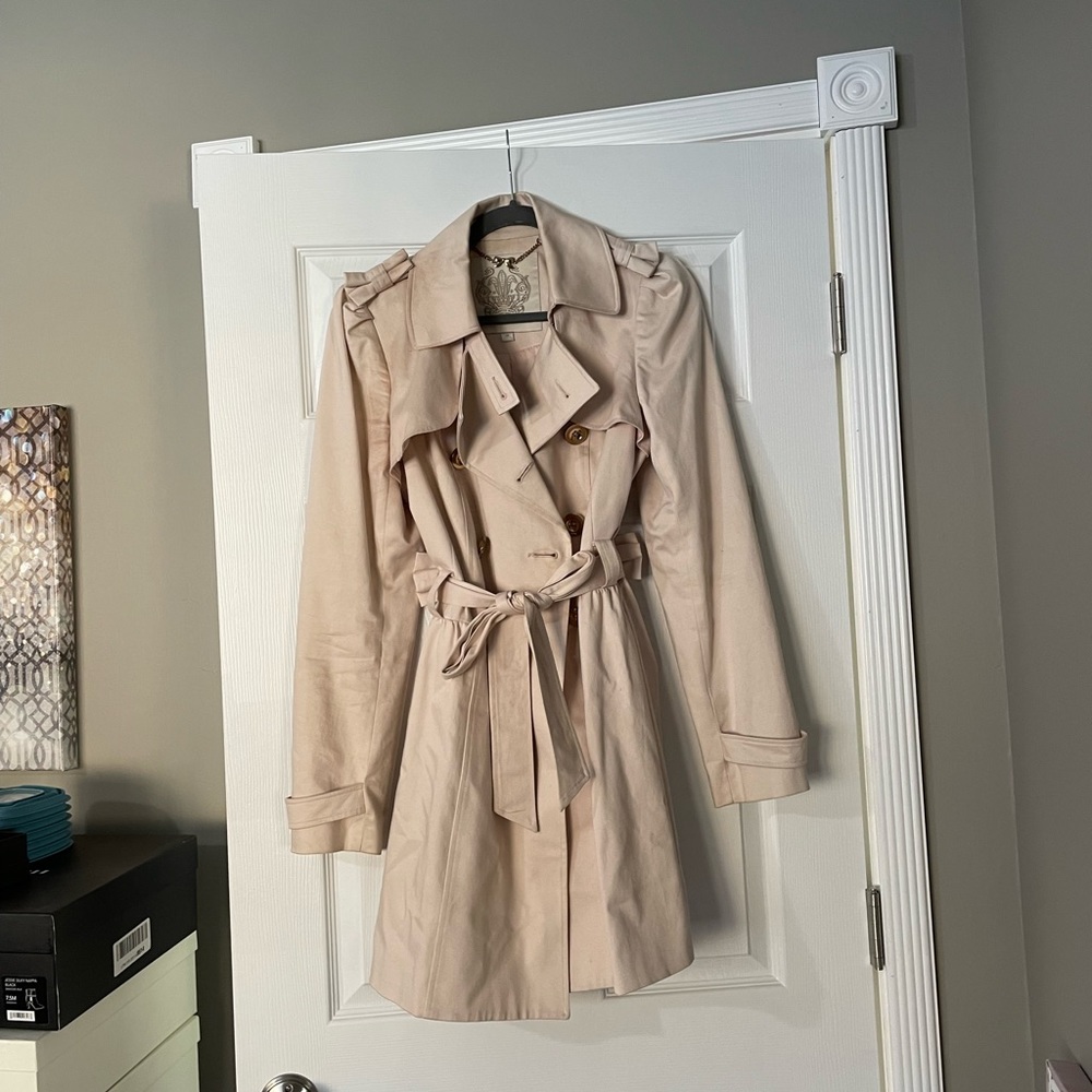 Forever new bow skirt trench coat Australian size 12